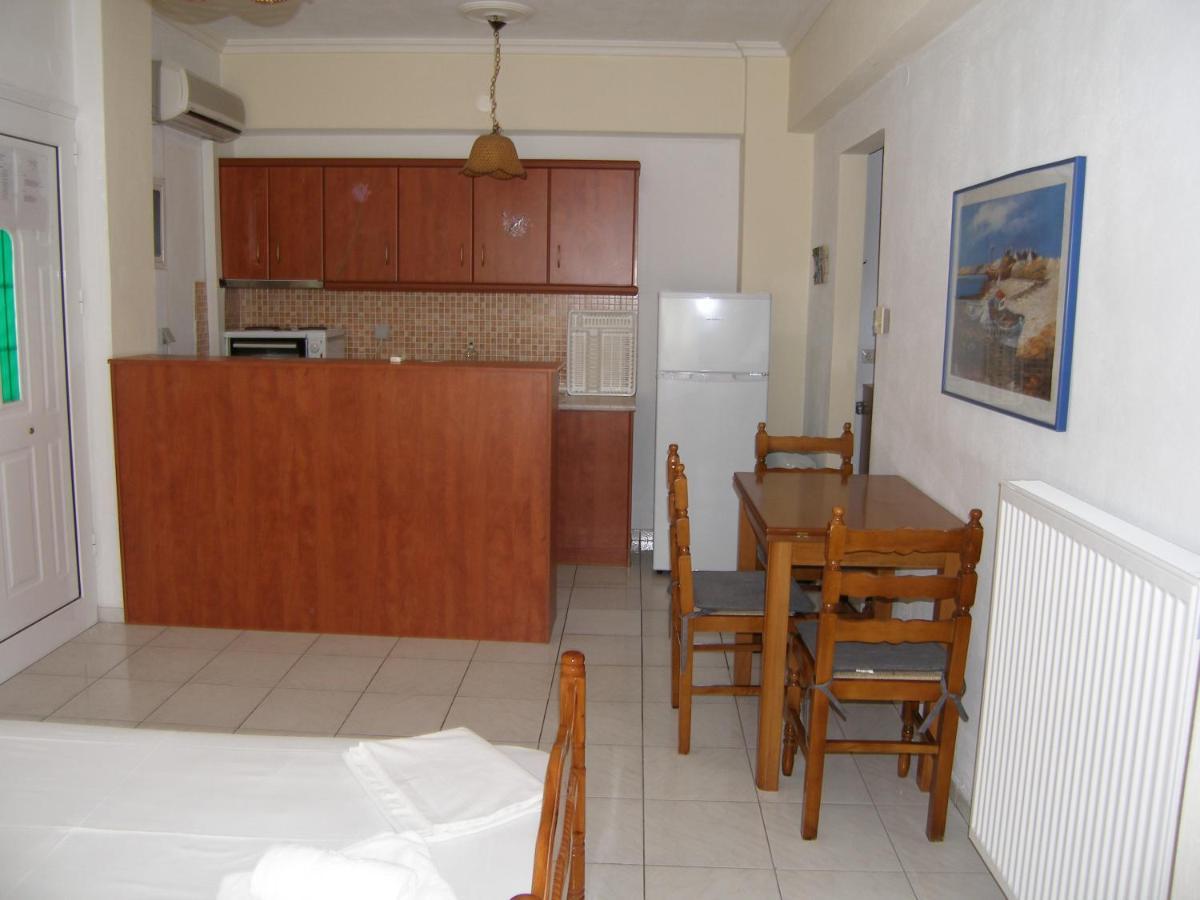 Efi Apartments Міріна Екстер'єр фото